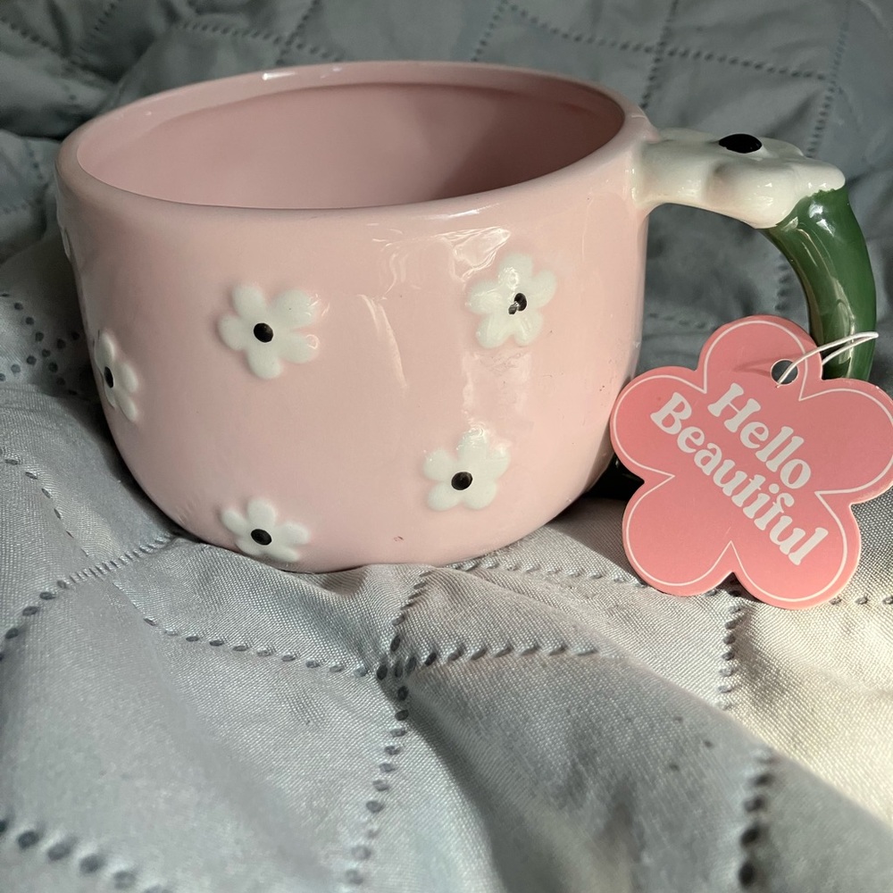 NWT Sunday Morning “Hello Beautiful “ Ceramic Mug